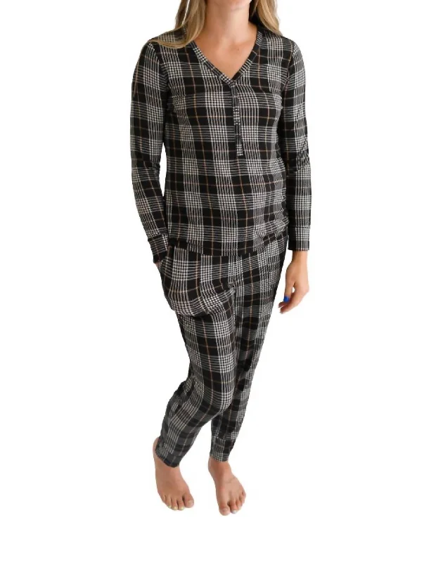 Sanders Pajamas In Black