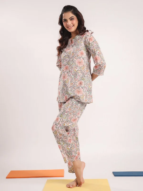 Women's Pure Cotton Off White Conversational Print Night suits